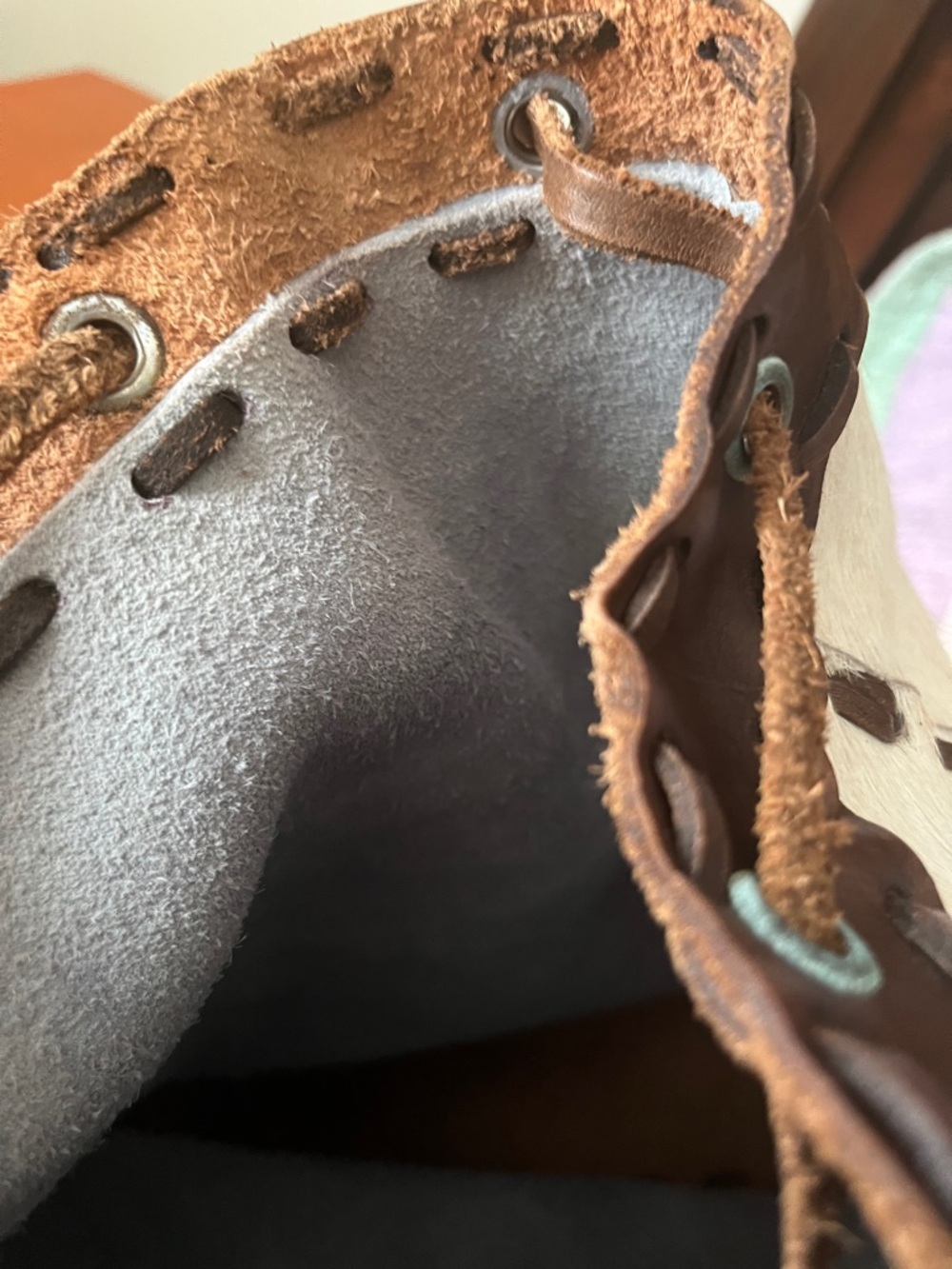 👜 Leather Cowhide Backpack – Vintage Style - Picture 8 of 17